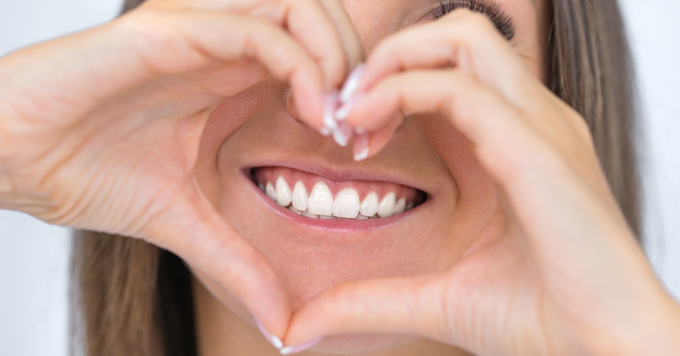 Cover sbiancamento dentale